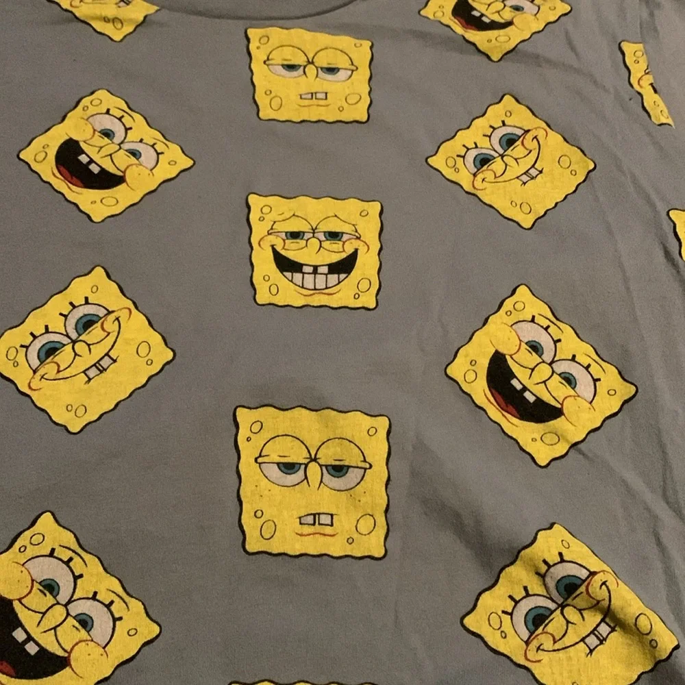 Nickelodeon cropped graphicSpongeBob Tee shirt Large many faces of SpongeBob - Picture 2 of 5